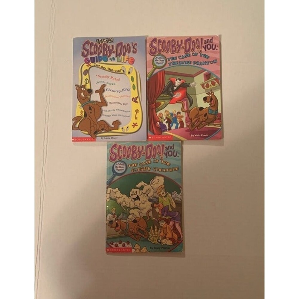 3 Scooby Doo Books